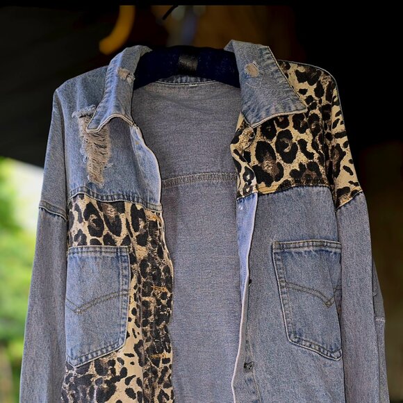 Denim Jacket w/Leopard Print - Picture 1 of 2